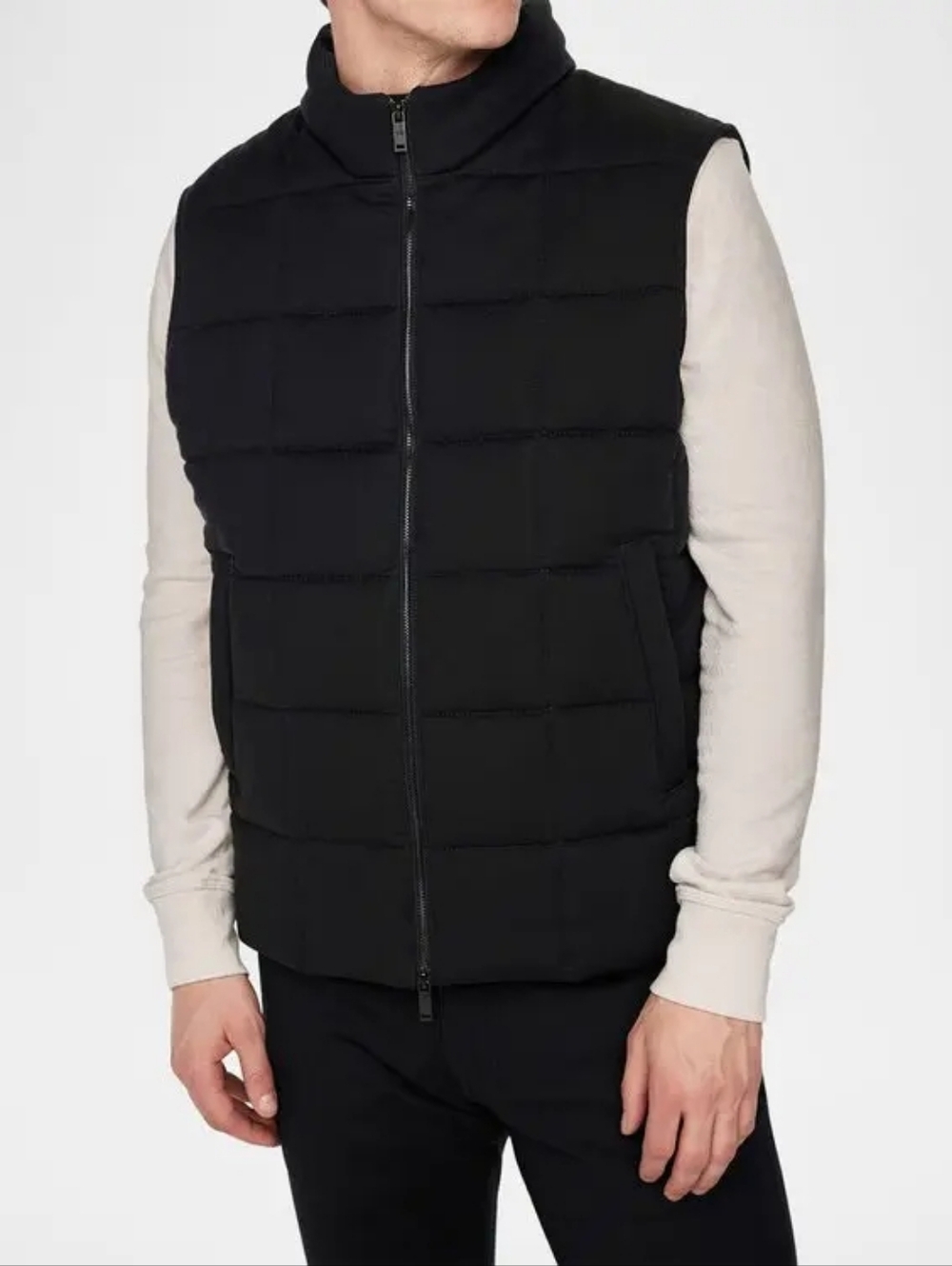 DL1961 Black Puffer Vest